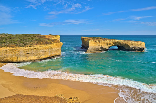 London Arch Along The Great Ocean Road