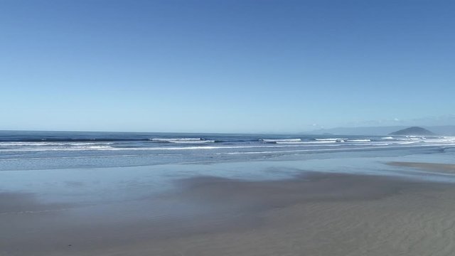 Imagens de drone da praia de Bora-Bora
