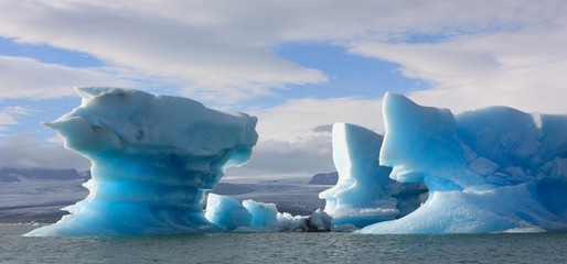 iceberg in Jokulsarlon Iceland