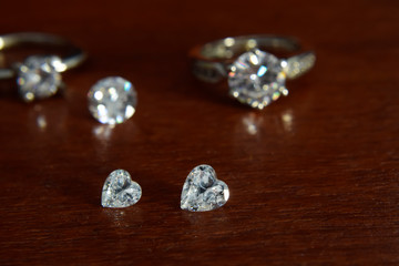 
Jewelery
Genuine diamonds, selected, luxurious, expensive For making jewelry