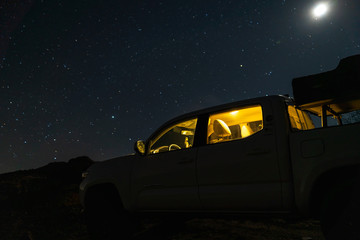 Fototapeta na wymiar truck under the stars