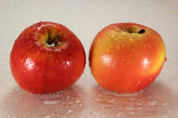 Wet apples