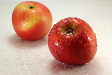 Wet apples. Focused and unfocused
