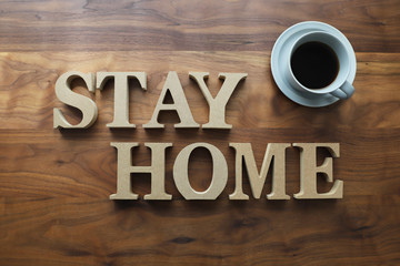 STAY HOME（家にいよう）