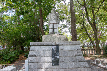 焼津神社石像