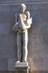 Obraz premium Sculptures and street scenes of Budapest