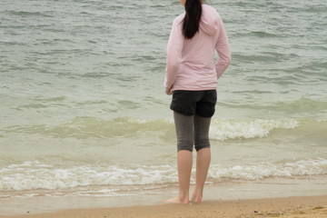 海と少女