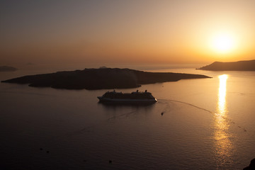 Fototapeta na wymiar Santorini sunset