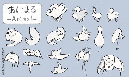 筆で描いた手描きの鳥や猫 可愛い動物イラスト Aged Wall Mural Ag 佑香 林
