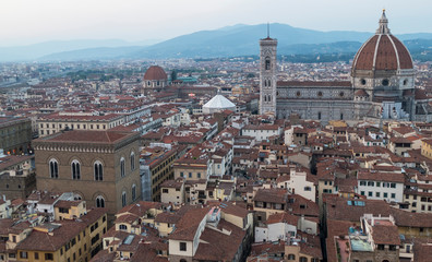 Fototapeta na wymiar aerial view of the old town of Florence at sunset