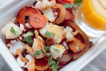 Salade de carotte aux poissons