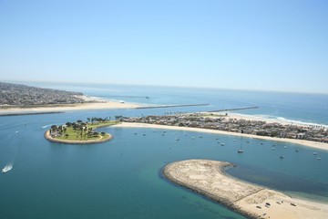 Fototapeta na wymiar Aerial view of Pacific Beach, San Diego California