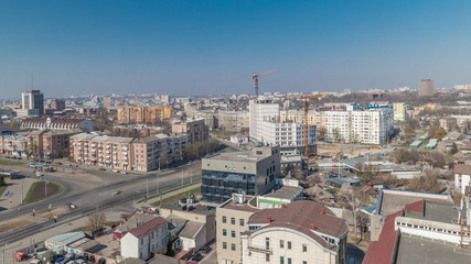 Obraz premium Kharkiv city from above timelapse. Aerial view of the city center and residential districts. Ukraine.