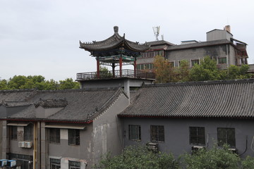 Terrasse sur le toit d'un immeuble à Xi'an, Chine	