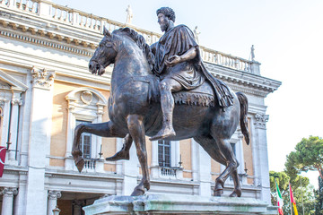 Obraz premium Equestrian statue of Marco Aurelio (in italian Statua equestre di Marco Aurelio) Rome Italy