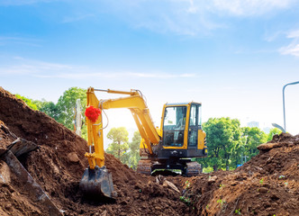 Obraz premium Excavators excavate earth at the construction site