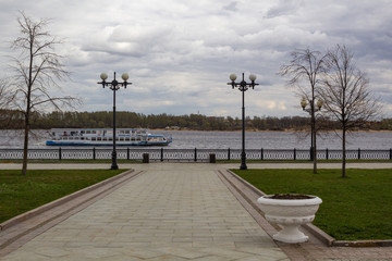 The ship sails on the Volga river in Yaroslavl