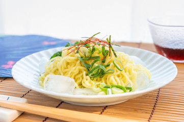 ざるラーメン