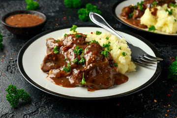 Fried Liver in gravy with mashed potato