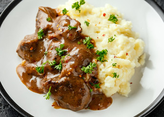 Fried Liver in gravy with mashed potato