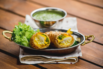  Kati roll traditional indian cuisine sauce  towel kitchen cafe restaurant topping