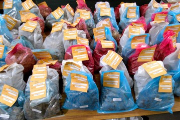 Analyse reliquats azote dans les sols. Analyse &eacute;chantillons de terre dans un laboratoire