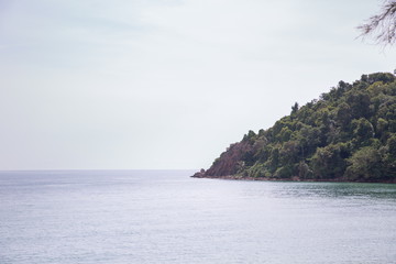 Fototapeta premium mountain and sea at Hat Laem Sadet in Chanthaburi .