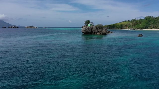 Gorgeous romblon philippines islands and diving board