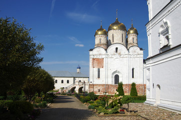 Fototapeta na wymiar Mozhaisk, Russia - September, 2019: Luzhnetsky Ferapontovsky monastery
