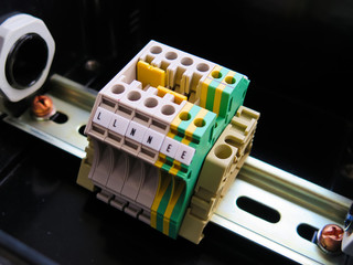 Instrument terminal block connection cable inside junction box