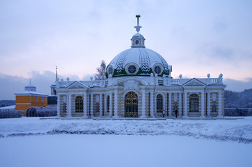 Fototapeta na wymiar MOSCOW, RUSSIA - Yanuary, 2020: Winter evening view of the Kuskovo estate