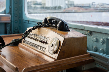 Retro telephone in the wheelhouse © ACOBA