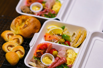 オードブル　テイクアウト　料理　弁当　デリバリー　イタリアン　イタ飯　グルメ　ディナー　お取寄せ