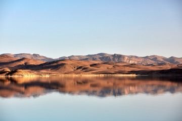 Fototapeta na wymiar Artificial lake Al-Mansur az-Zahabi, south of Morocco