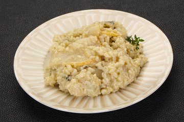 Risotto with pear and gorgonzola