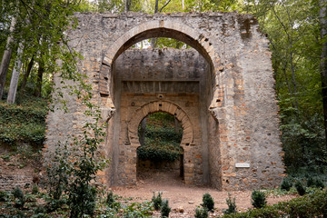 Fototapeta na wymiar the surroundings of the Alhambra