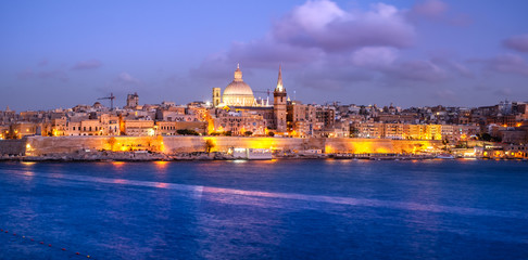 Fototapeta na wymiar Valletta city, Malta, skyline from Marsans Harbour at blue hour