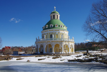 Fototapeta na wymiar MOSCOW REGION, VILLAGE PODMOKLOVO, RUSSIA - March, 2019: Church of the Nativity of the Virgin is a bright example of Italian Baroque