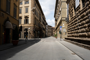 Fototapeta na wymiar Via Tornabuoni road empty
