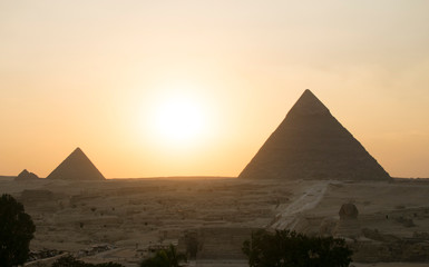 Fototapeta na wymiar sunset at the Gaza - pyramids