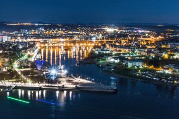 Fototapeta premium Der Blick auf das Deutsche Eck in Koblenz.