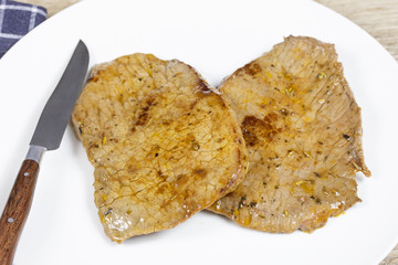 steak de boeuf grillé
