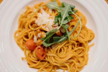 spaghetti with tomato sauce