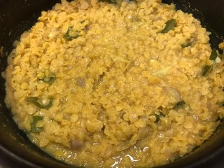  Dhal curry with garlic