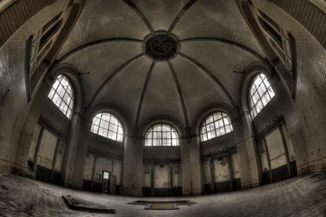 Gardinen Verlassenes Krankenhaussanatorium Beelitz Heilstätten, Deutschland © Chawran