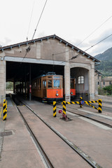 Straßenbahn Werkshalle in einem Spanischen Ort