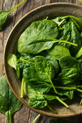 Raw Organic Fresh Baby Spinach