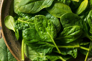 Raw Organic Fresh Baby Spinach