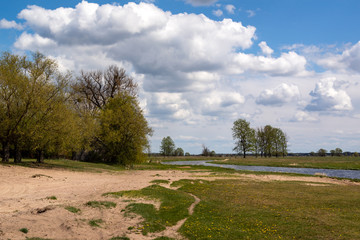 Wiosna w Dolinie Narwi. Wiosenne Podlasie. Tykocin, Strękowa Góra, Podlasie, Polska