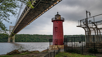 little red lighthouse